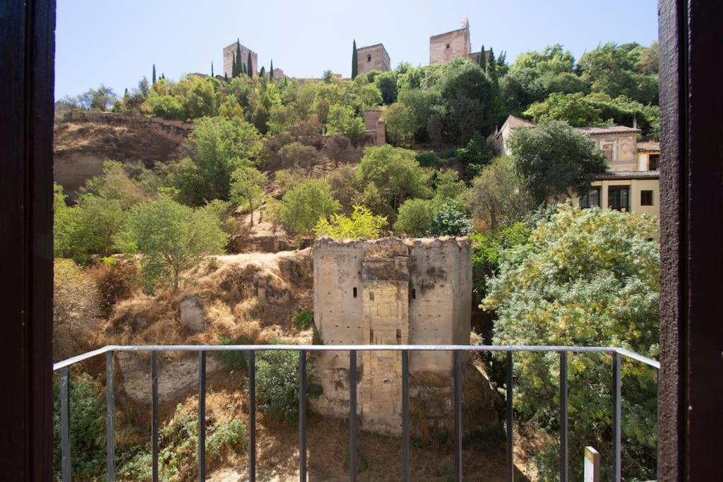 Alhambra Enamora 1 -Paseo De Los Tristes View 1 -C Granada Buitenkant foto